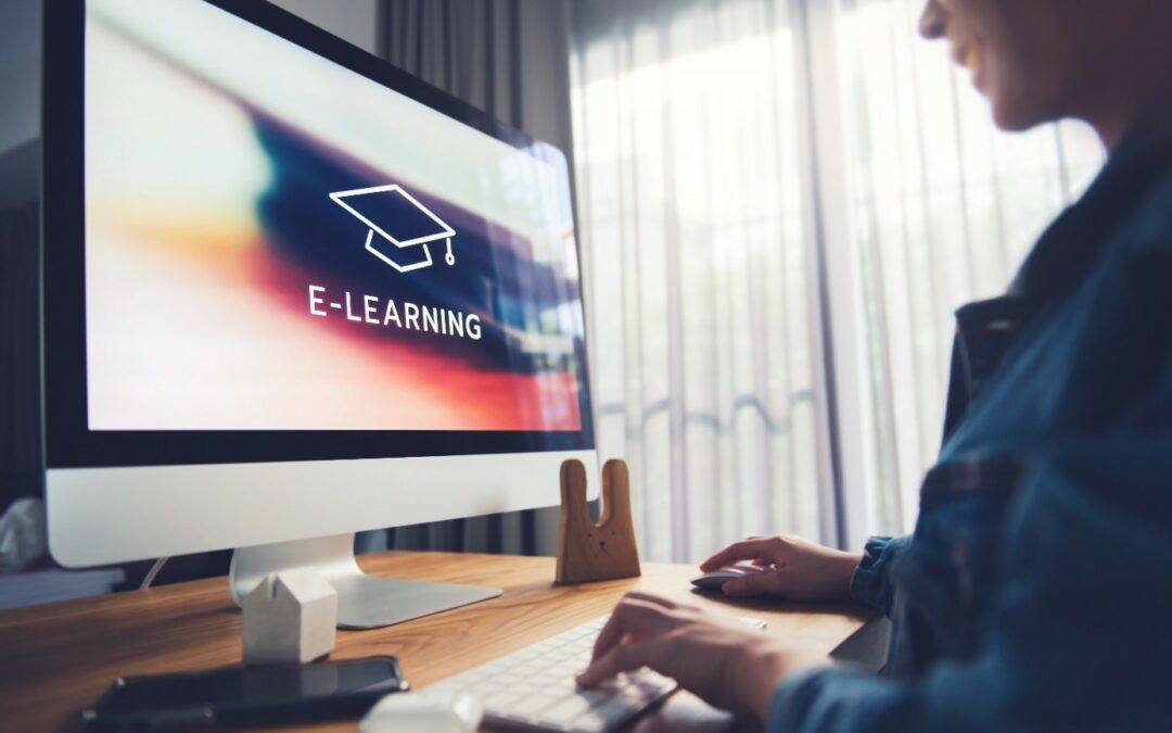 Les avantages de la formation en ligne pour les courtiers